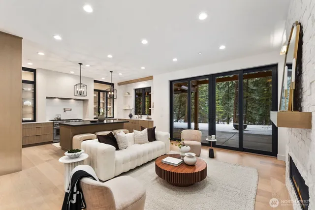 $2,165,000 | 220 Farmhouse Way, Cle Elum, WA 98922