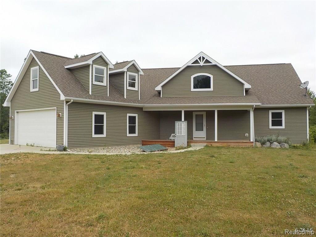 14184 McCaslin Lake Road Linden, MI 48451 - Photo 1 of 29 DSCN8917.JPG