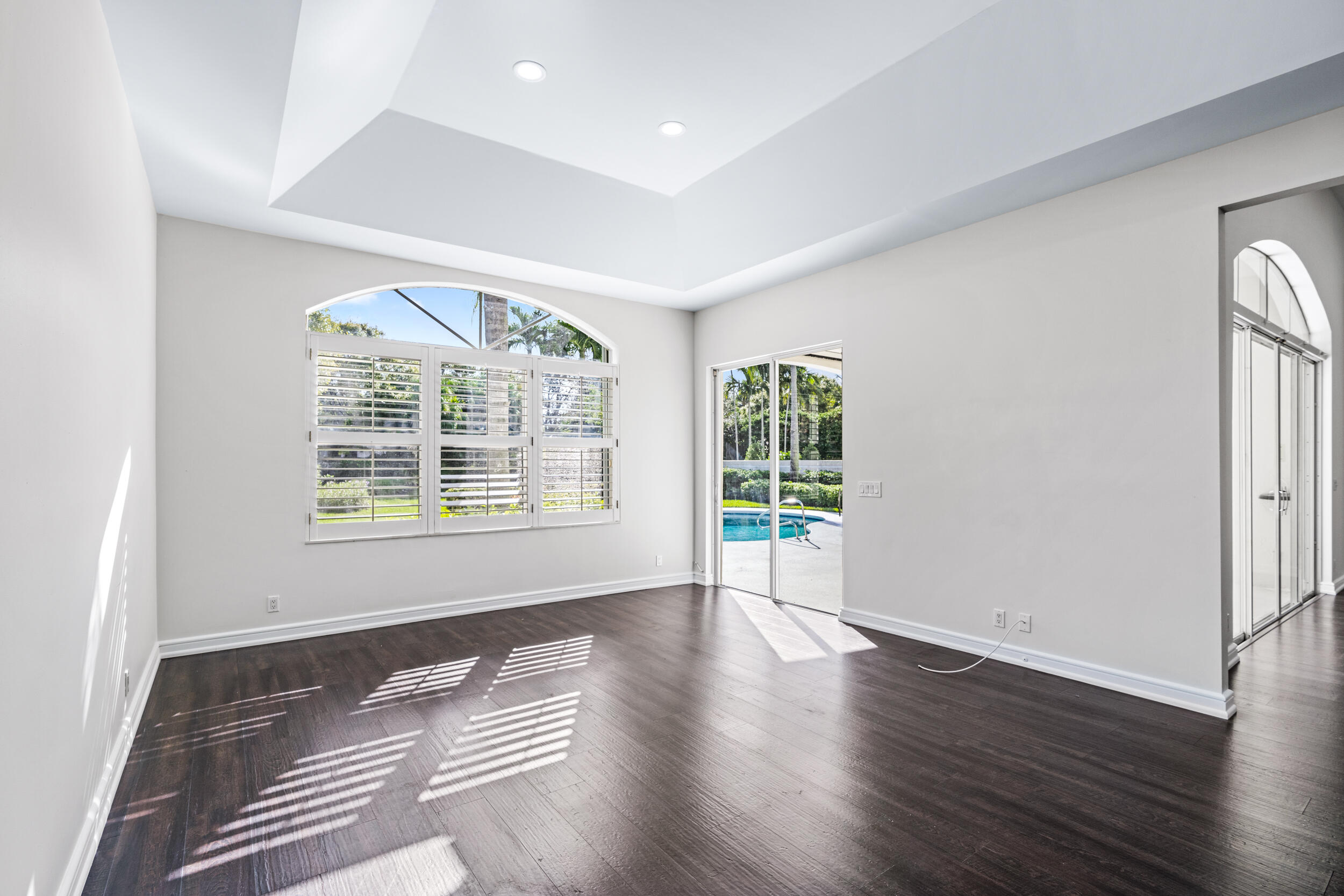 210 Regatta Drive Jupiter, FL 33477 - Photo 10 of 30 Living