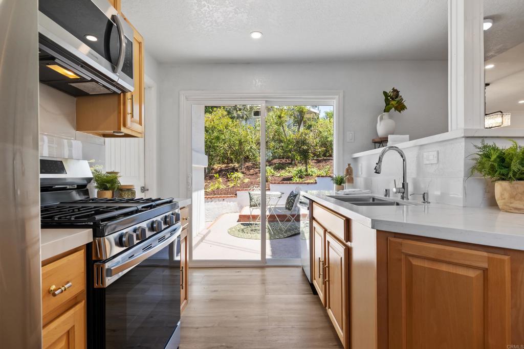 2143 Tierra Verde Road Vista, CA 92084 - Photo 16 of 71