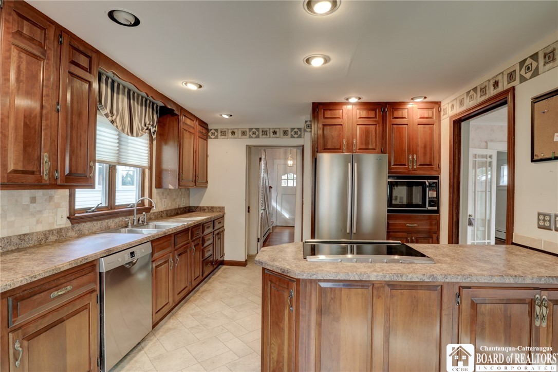 44 Spruce Street Jamestown, NY 14701 - Photo 23 of 44