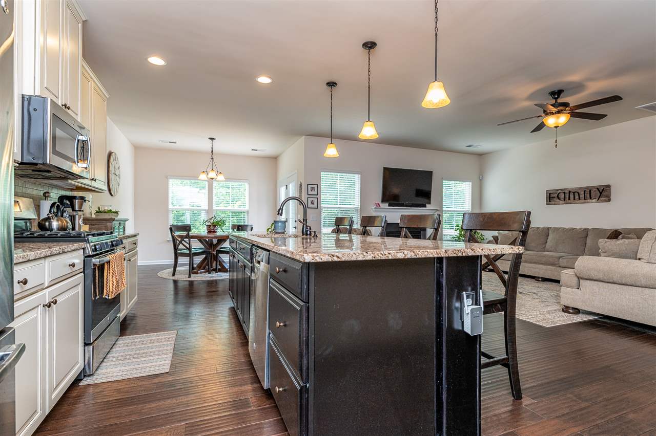 452 Shoreline Boulevard Boiling Springs, SC 29316 - Photo 12 of 36 Gallery Image 12