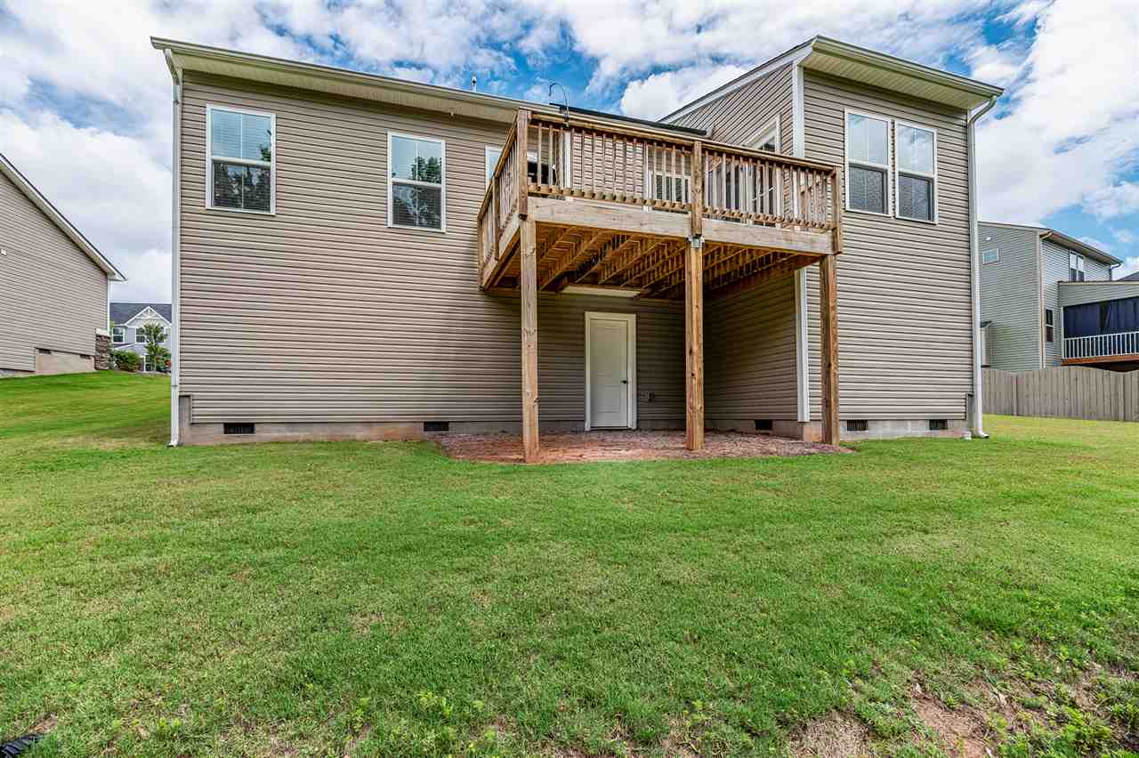 452 Shoreline Boulevard Boiling Springs, SC 29316 - Photo 30 of 36 Gallery Image 30