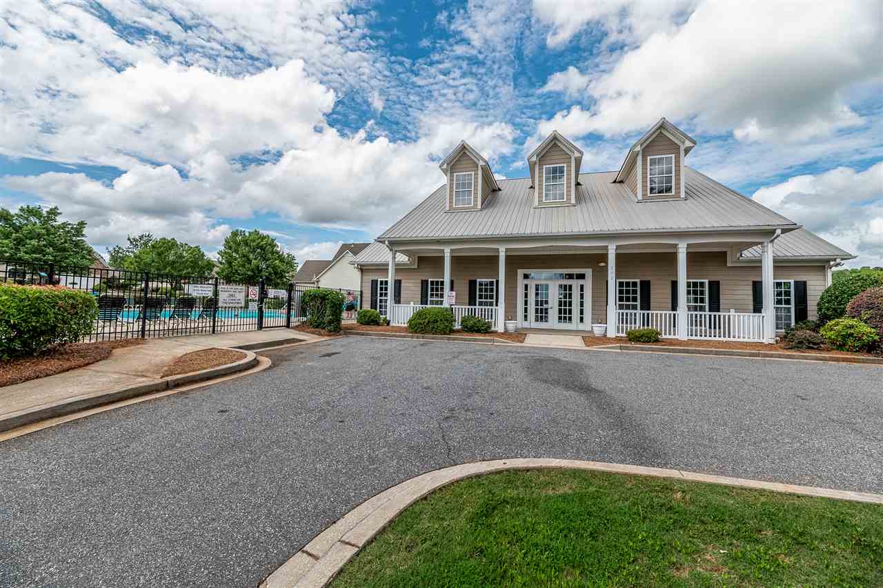 452 Shoreline Boulevard Boiling Springs, SC 29316 - Photo 34 of 36 Gallery Image 34