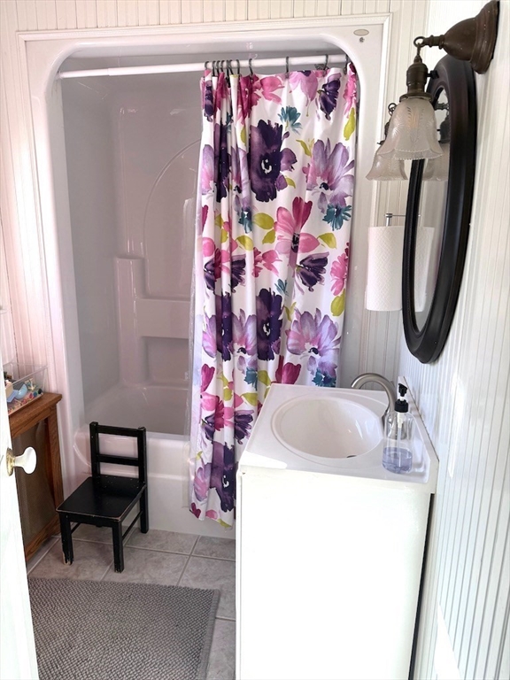 459 High Street Bridgewater, MA 02324 - Photo 29 of 33