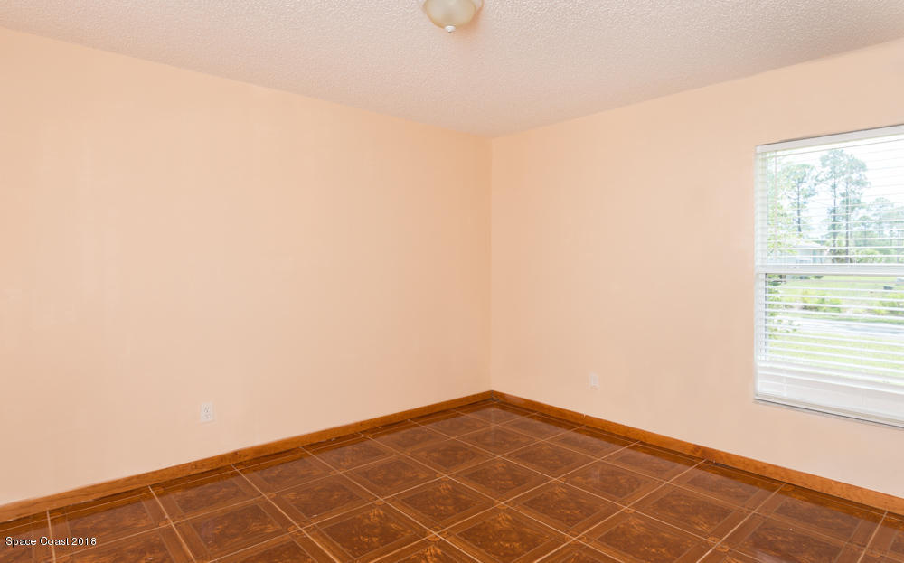 573 Titan Road Southeast Palm Bay, FL 32909 - Photo 12 of 16 medium-9