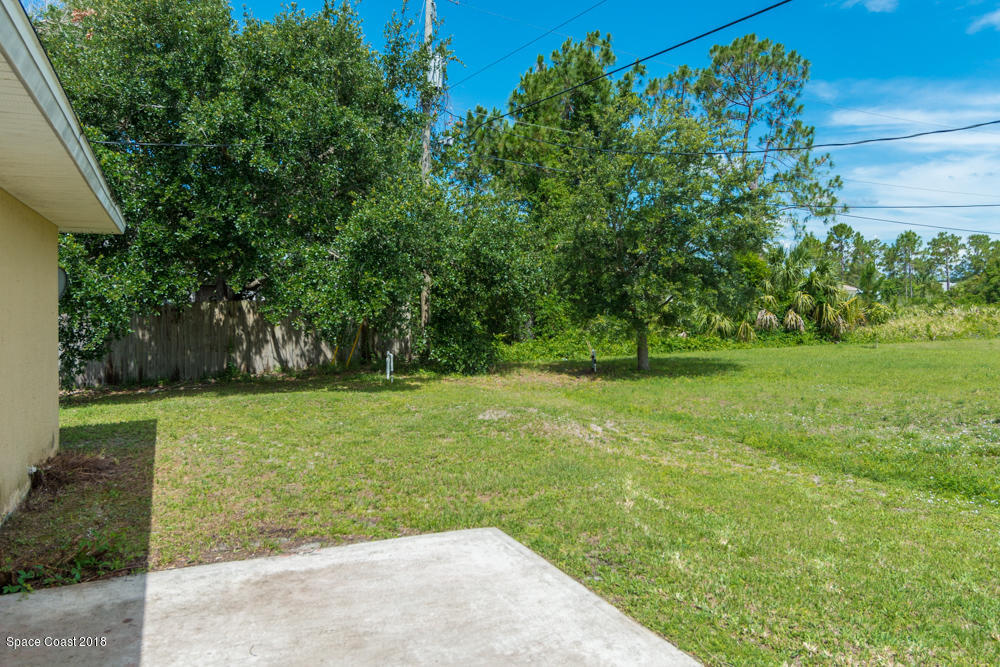 573 Titan Road Southeast Palm Bay, FL 32909 - Photo 14 of 16 medium-12