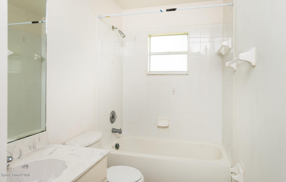 573 Titan Road Southeast Palm Bay, FL 32909 - Photo 10 of 16 medium-11