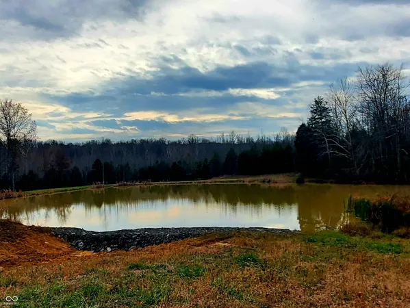 $675,000 | 5695 South County Road 300 West, North Vernon, IN 47265