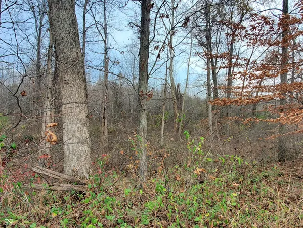 $675,000 | 5695 South County Road 300 West, North Vernon, IN 47265