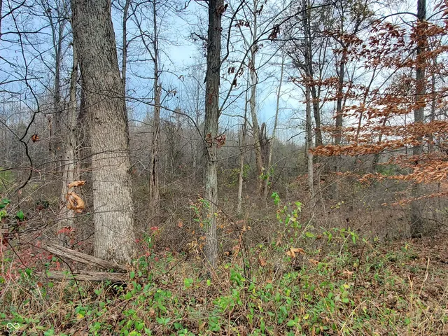 $698,000 | 5695 South County Road 300 West, North Vernon, IN 47265