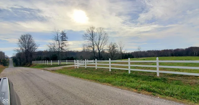 $698,000 | 5695 South County Road 300 West, North Vernon, IN 47265