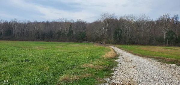 $675,000 | 5695 South County Road 300 West, North Vernon, IN 47265