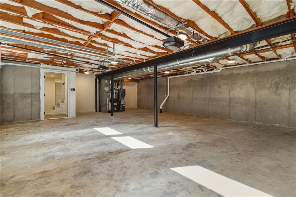 3447 Dry Creek Road Marietta, GA 30062 - Photo 42 of 42 a view of a room with gym equipment