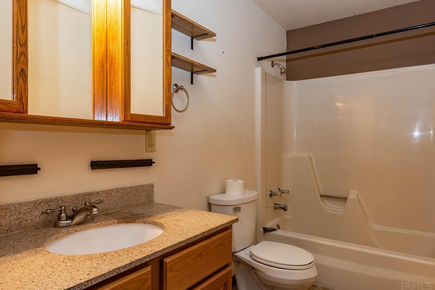 7639 North Bottom Road Ellettsville, IN 47429 - Photo 14 of 27