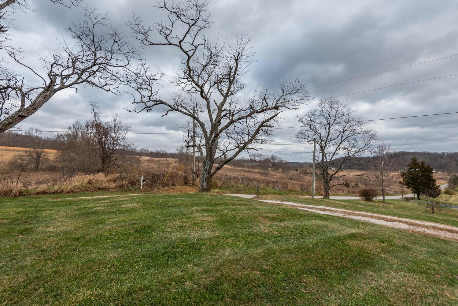 7639 North Bottom Road Ellettsville, IN 47429 - Photo 2 of 27