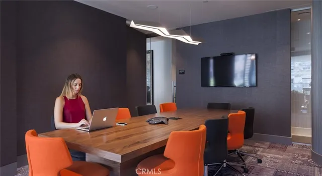 $4,111 | 100 Van Ness Avenue, Unit 1810, San Francisco, CA 94102