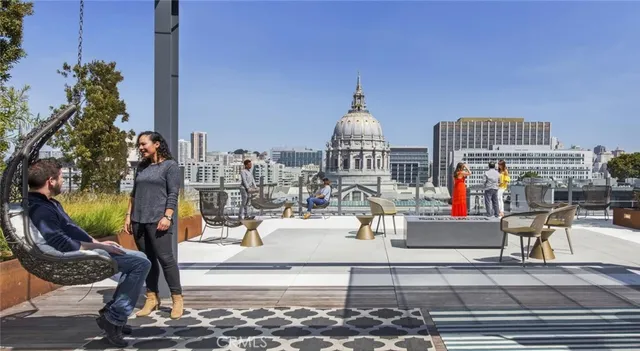 $4,111 | 100 Van Ness Avenue, Unit 1810, San Francisco, CA 94102