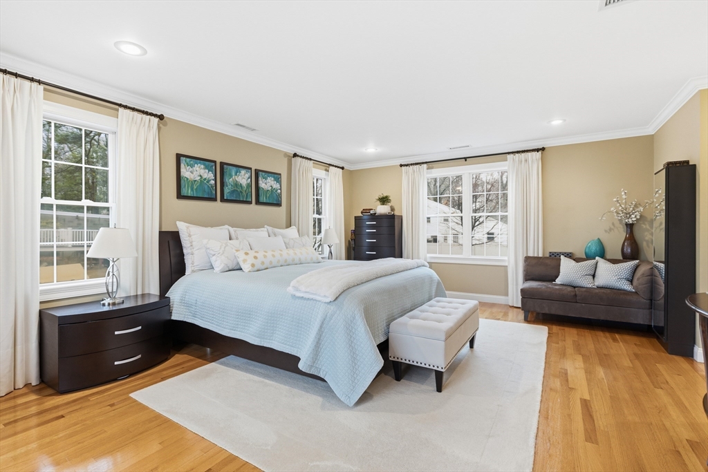 9 Cottage Street, Unit 9 Woburn, MA 01801 - Photo 12 of 27