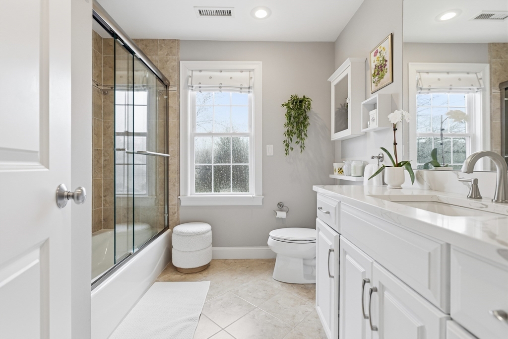 9 Cottage Street, Unit 9 Woburn, MA 01801 - Photo 16 of 27