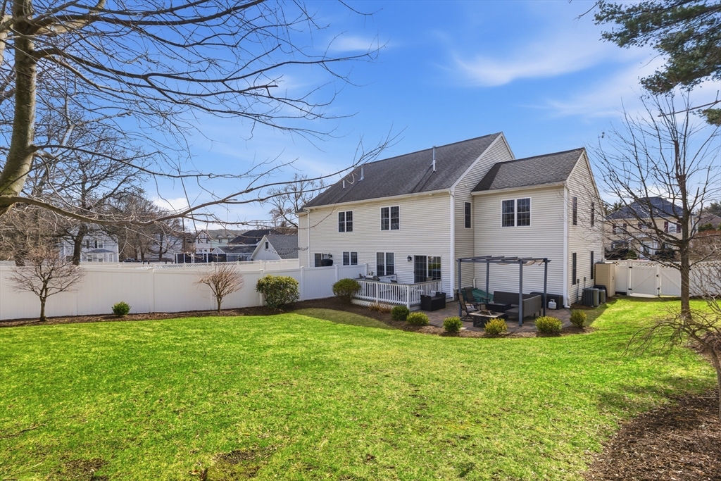 9 Cottage Street, Unit 9 Woburn, MA 01801 - Photo 21 of 27