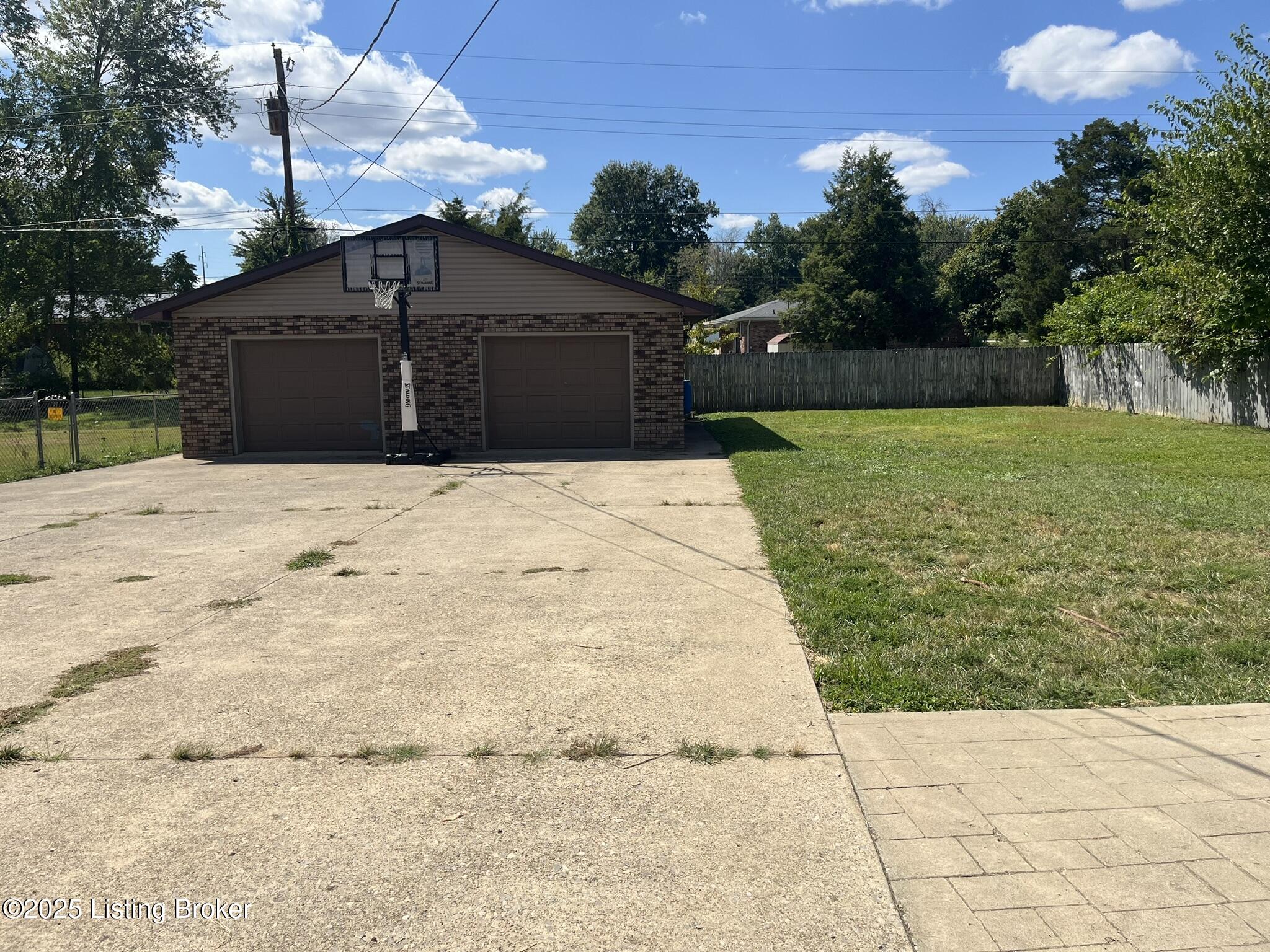 1759 Rodney Street Radcliff, KY 40160 - Photo 31 of 34 IMG_6865