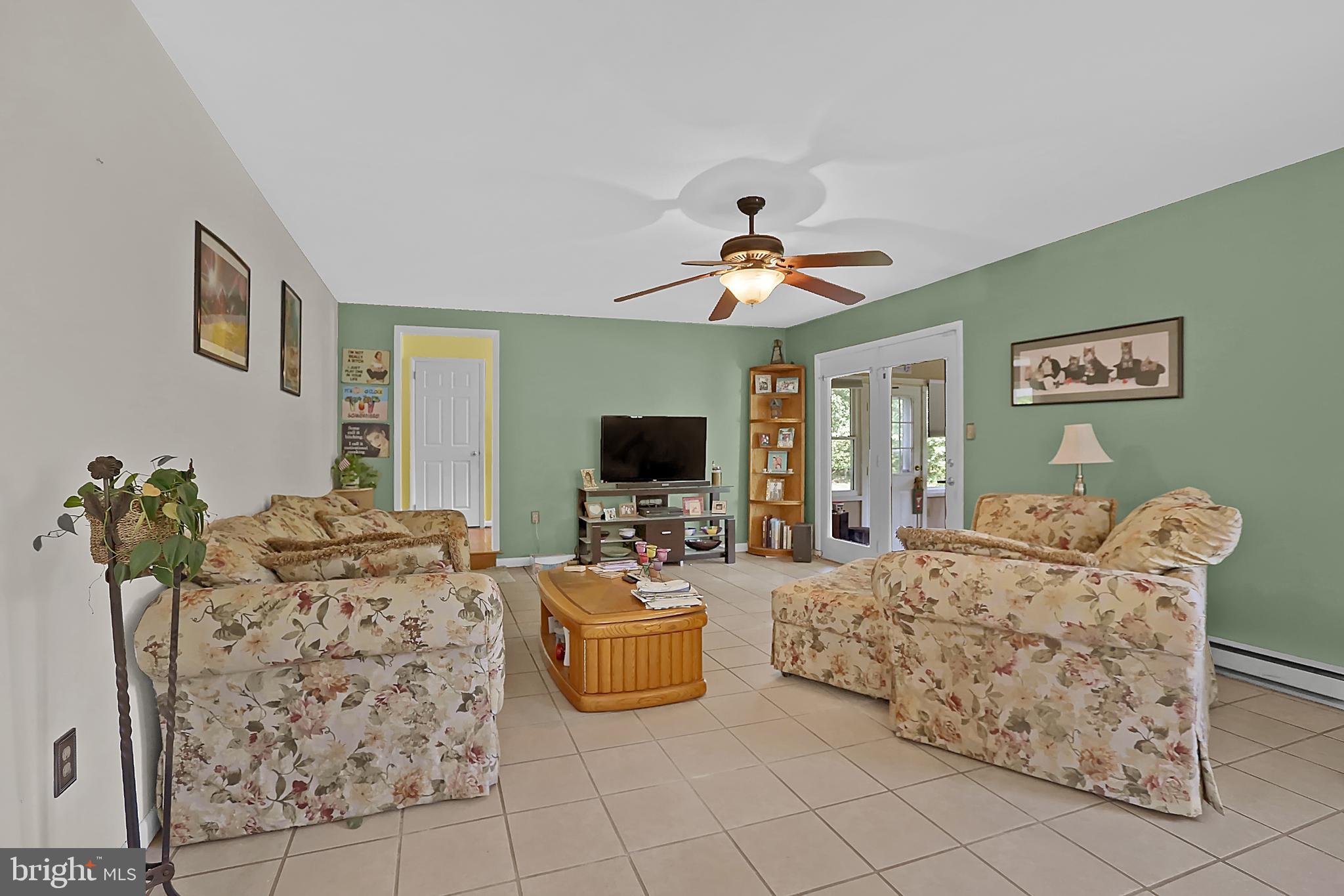 21 Acorn Road Carlisle, PA 17015 - Photo 13 of 19 Gallery Image 13