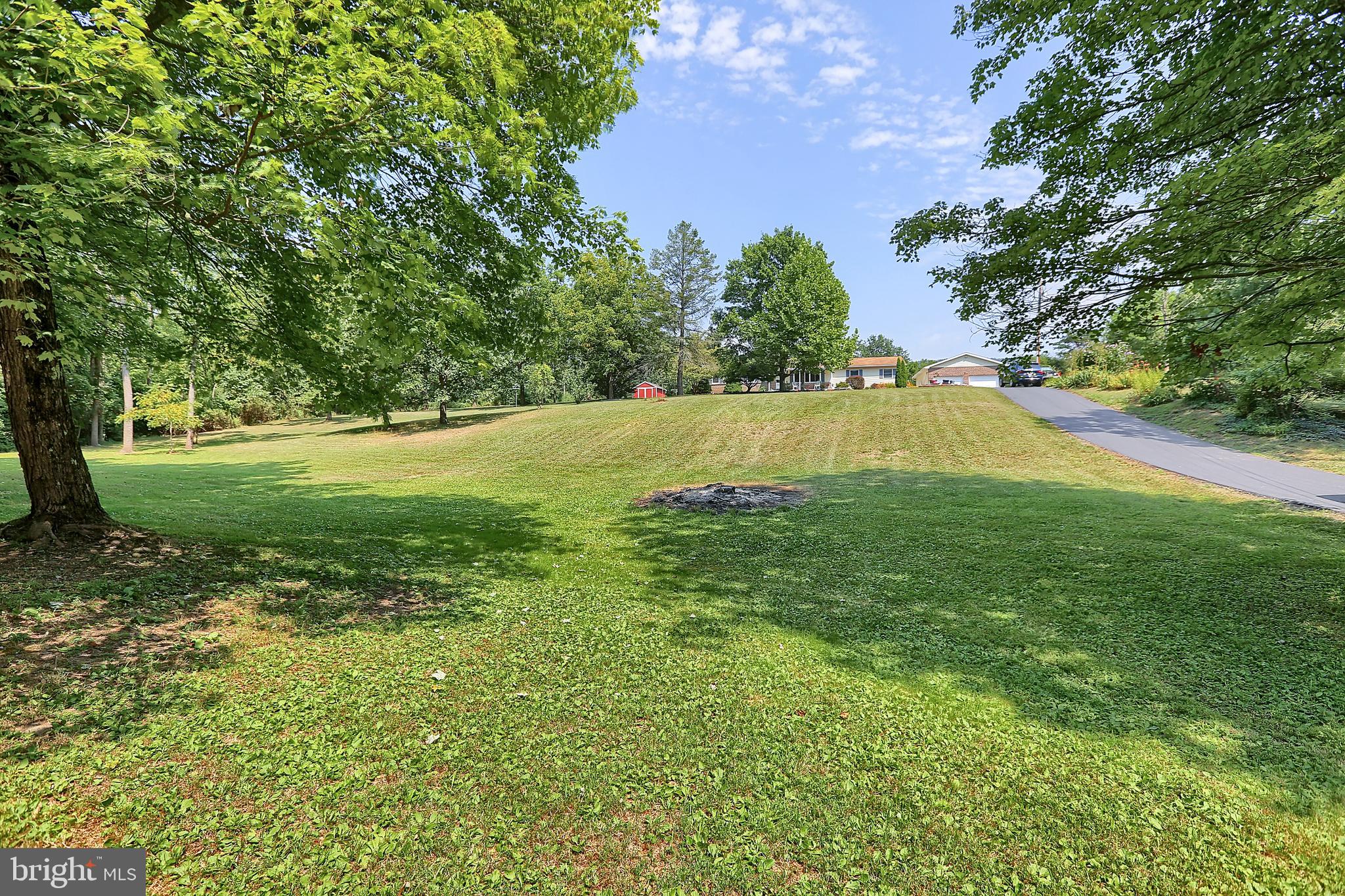21 Acorn Road Carlisle, PA 17015 - Photo 5 of 19 Gallery Image 5