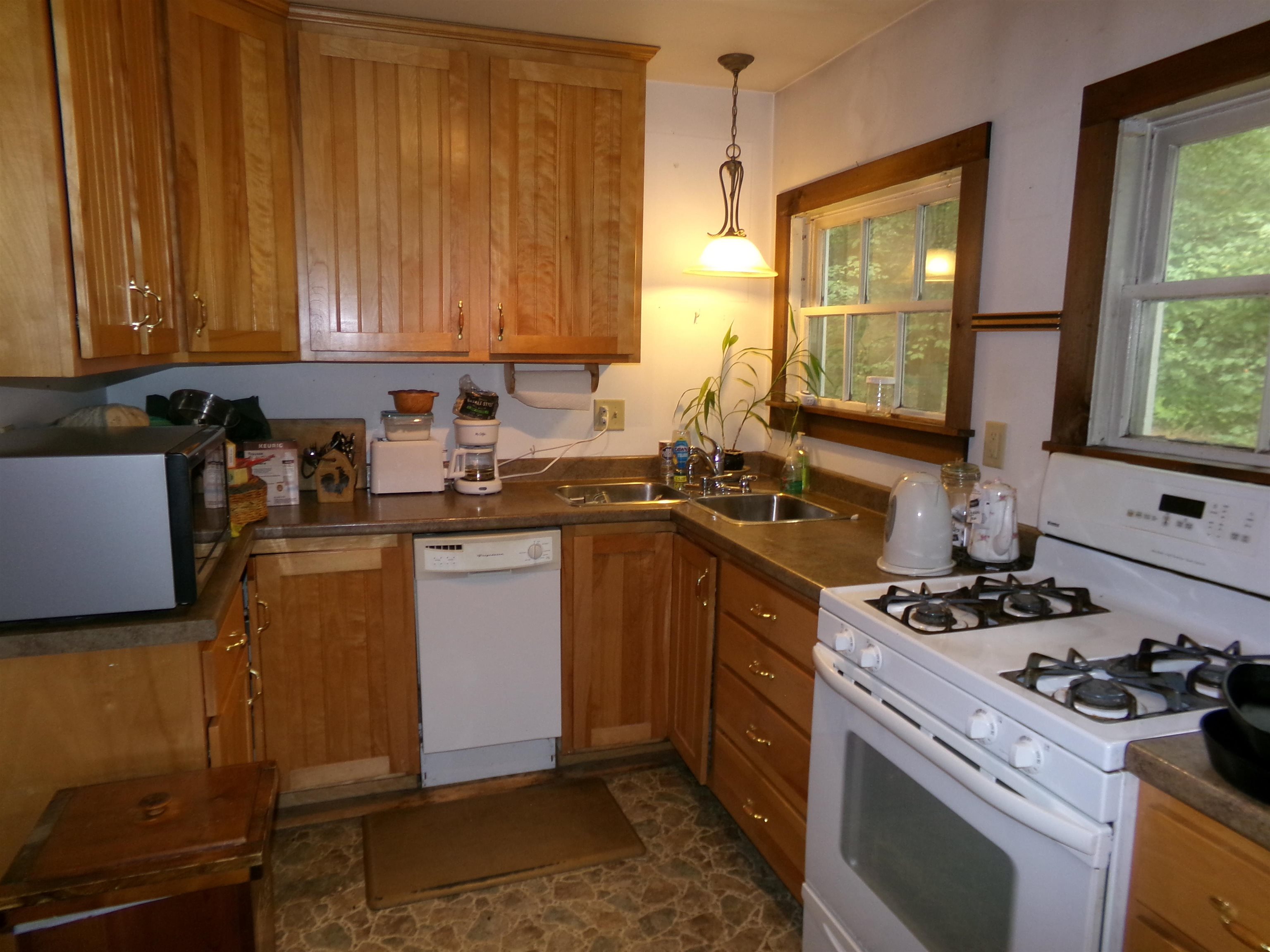 39 Racetrack Road Newport, VT 05855 - Photo 8 of 18 Gallery Image 8