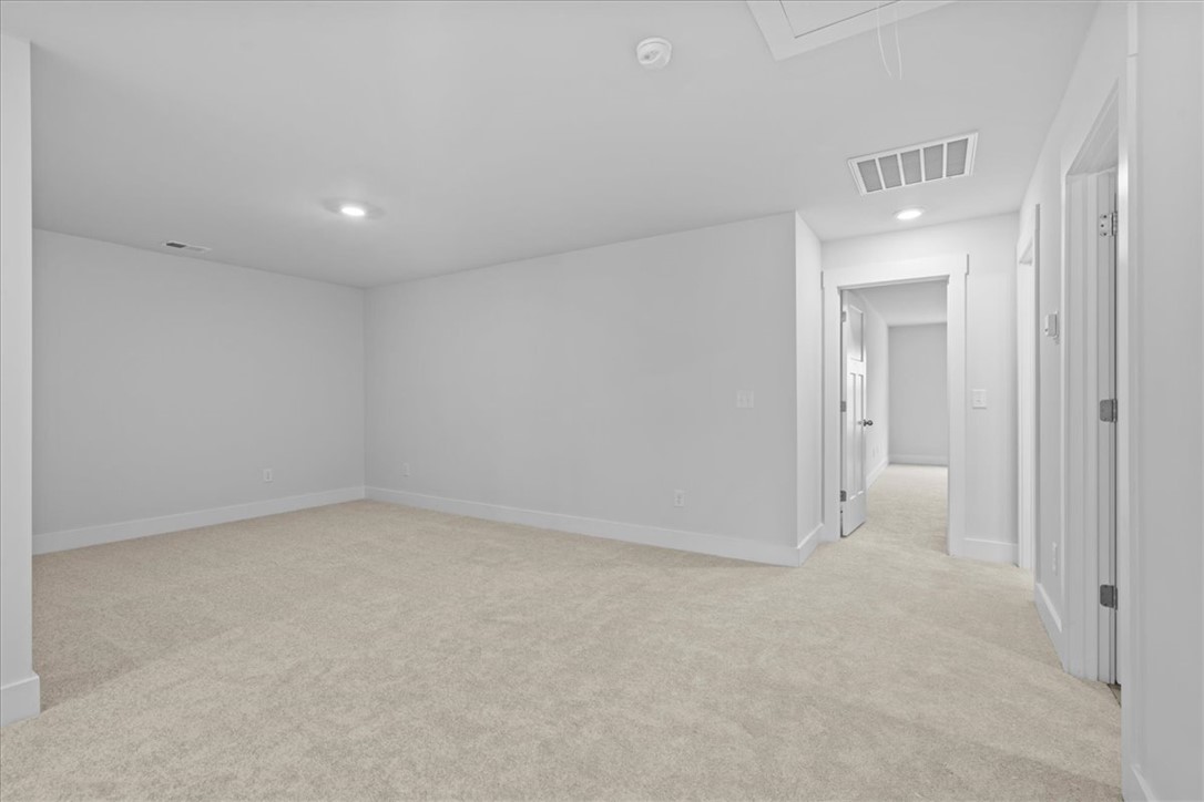 405 Crestcreek Drive Anderson, SC 29621 - Photo 19 of 36