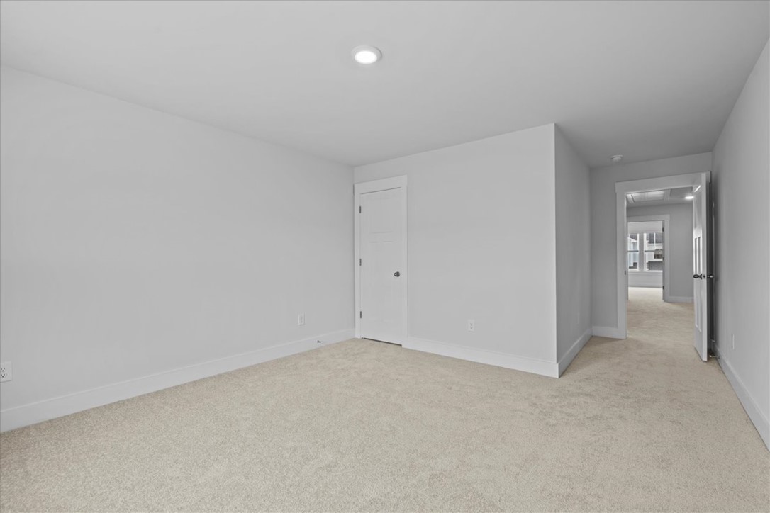 405 Crestcreek Drive Anderson, SC 29621 - Photo 22 of 36