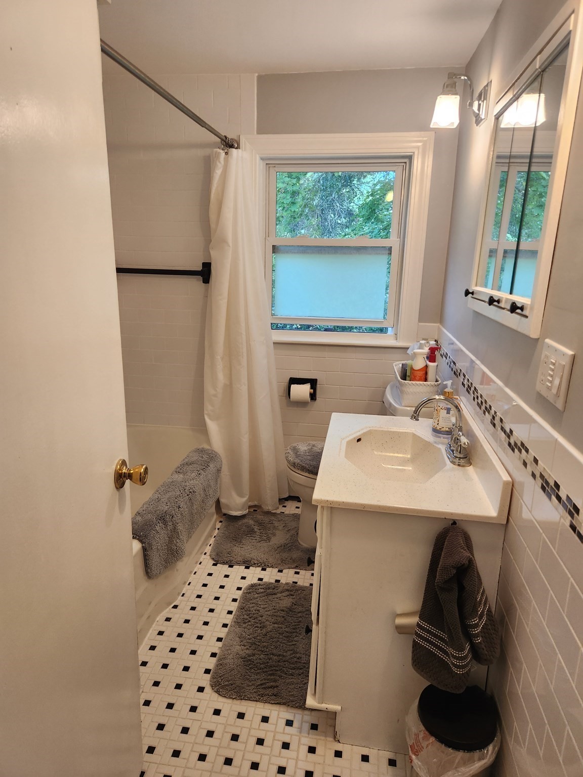 9 Wing Road Wilmington, MA 01887 - Photo 8 of 11 Gallery Image 8
