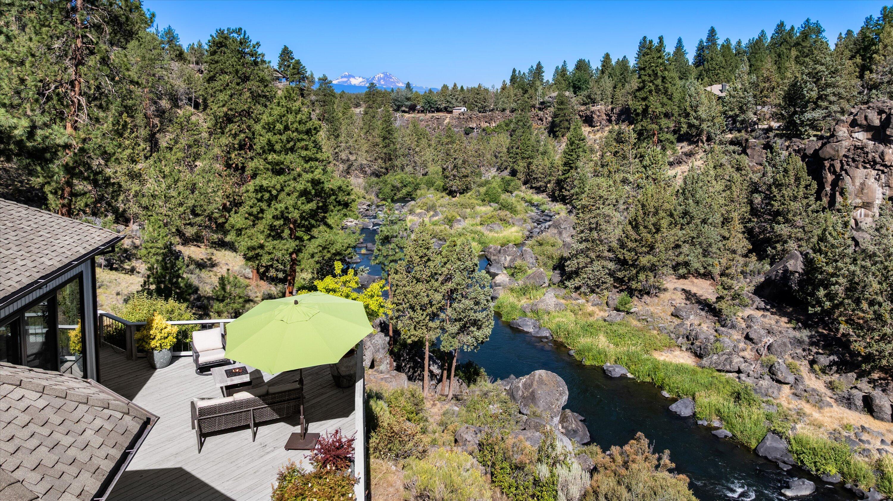 4219 Northwest Lower Village Road Bend, OR 97703 - Photo 41 of 87 40