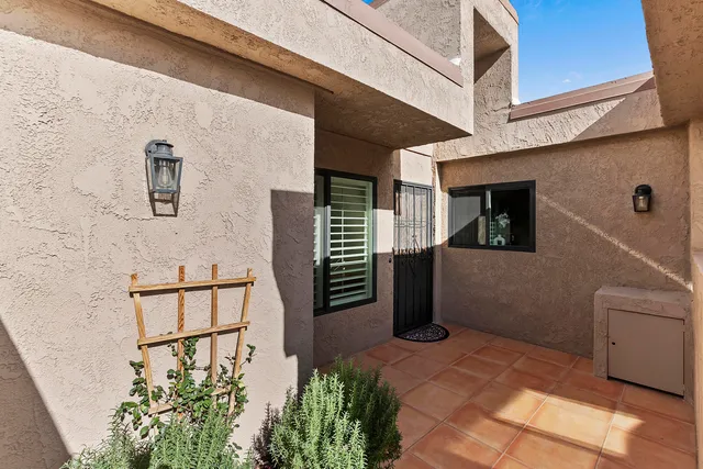 a view of a house with a garage