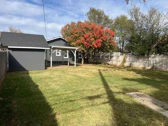 $1,550 | 4233 Southwest 13th Avenue, Amarillo, TX 79106