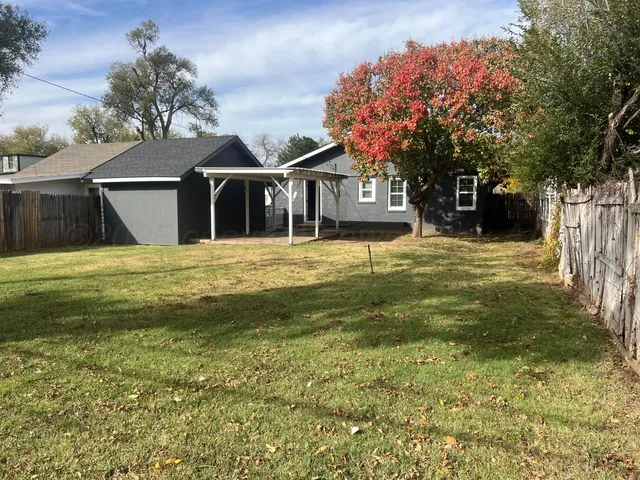 $1,550 | 4233 Southwest 13th Avenue, Amarillo, TX 79106