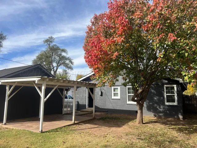 $1,550 | 4233 Southwest 13th Avenue, Amarillo, TX 79106