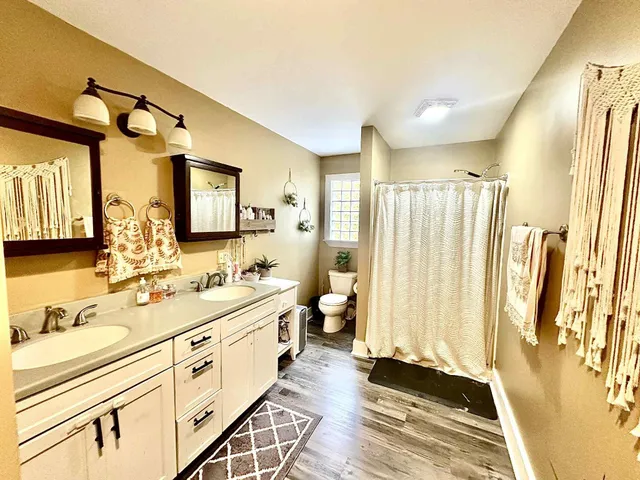 $579,000 | 10 Hemlock Point, Northfield, ME 04654