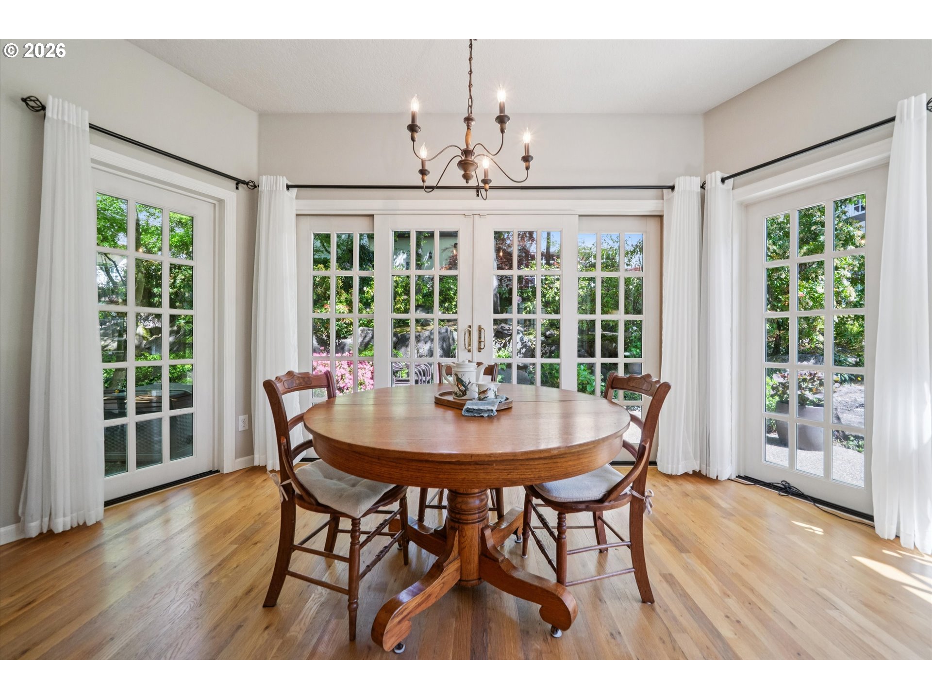 9931 Northwest Abbey Road Portland, OR 97229 - Photo 9 of 29