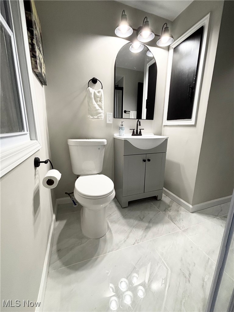 2373 North Taylor Road Cleveland Heights, OH 44112 - Photo 13 of 32 Gallery Image 13