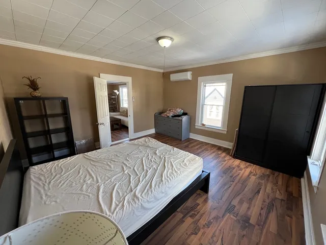 $2,000 | 20 Florence Street, Unit 2, Worcester, MA 01610