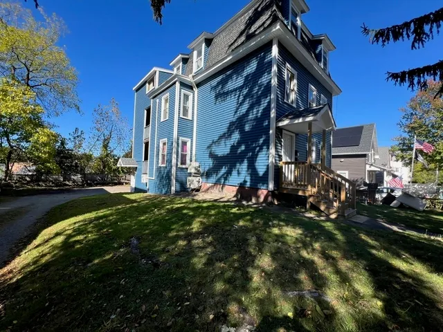 $2,000 | 20 Florence Street, Unit 2, Worcester, MA 01610