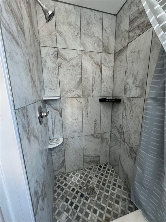 20 Florence Street, Unit 2 Worcester, MA 01610 - Photo 10 of 20