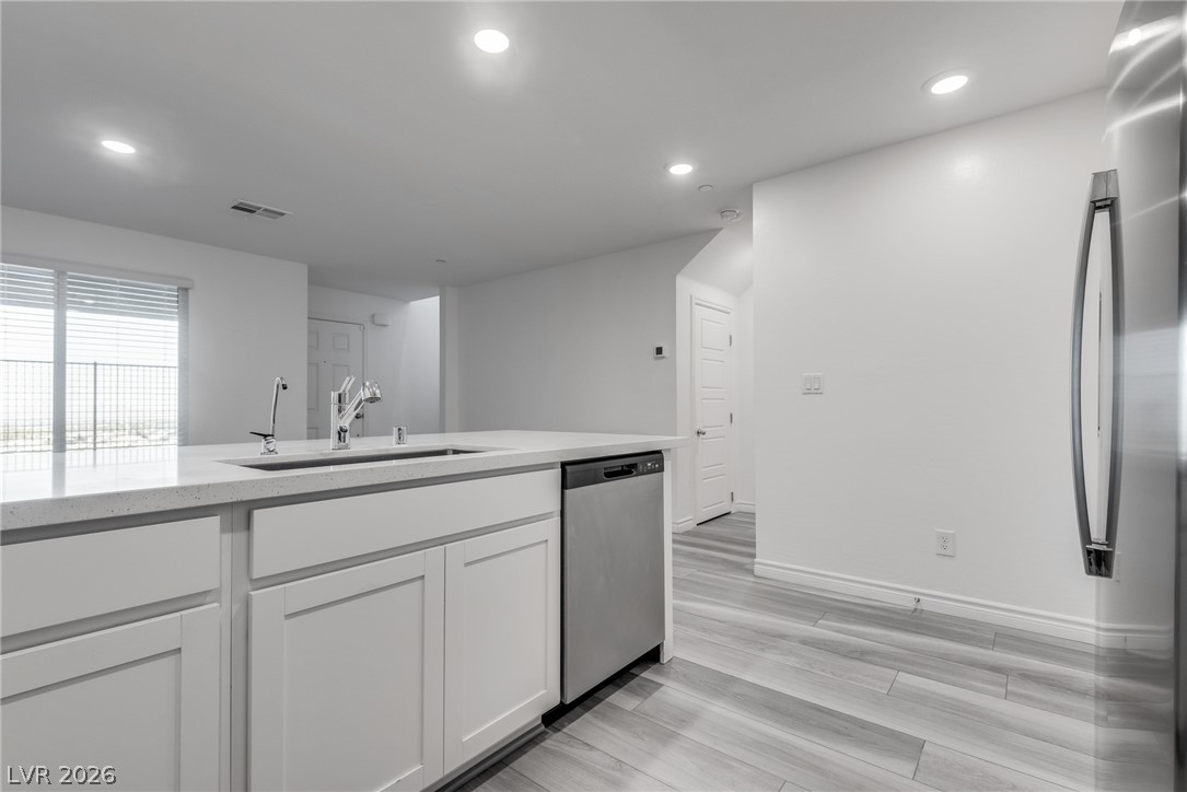 6176 Rathbone Street Las Vegas, NV 89166 - Photo 11 of 36