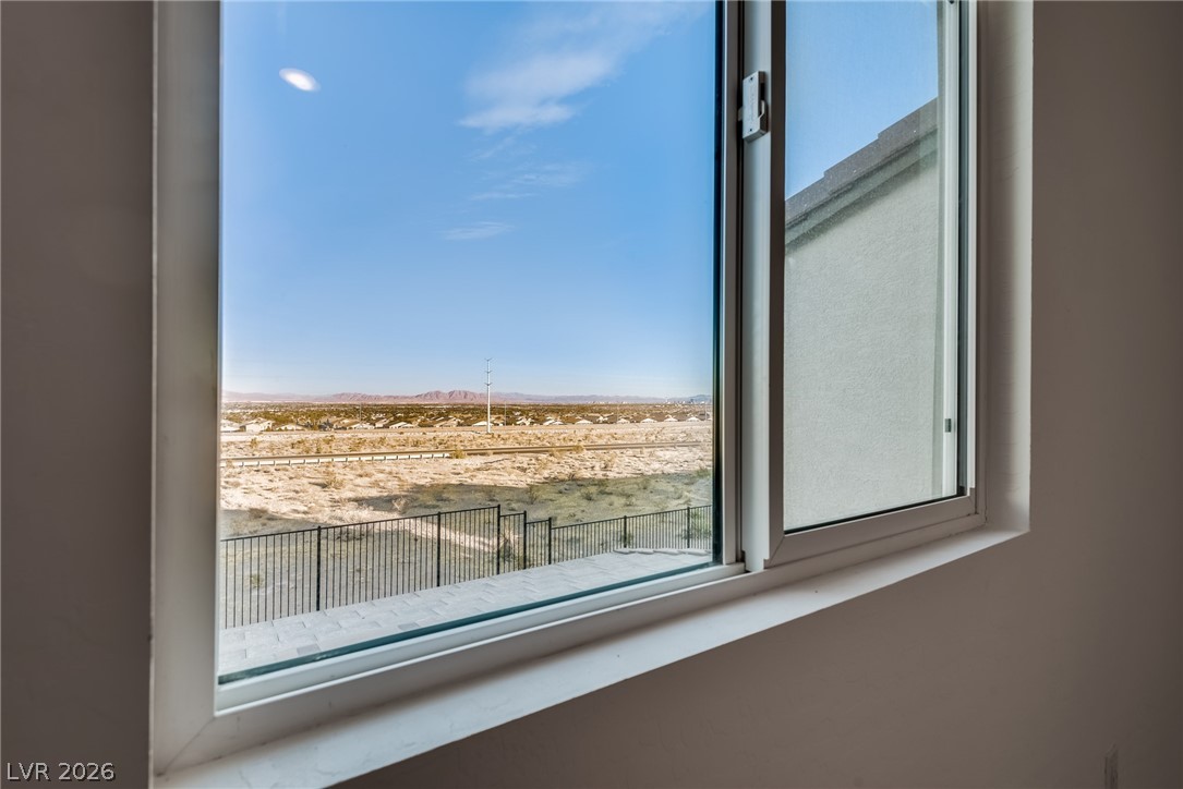 6176 Rathbone Street Las Vegas, NV 89166 - Photo 18 of 36