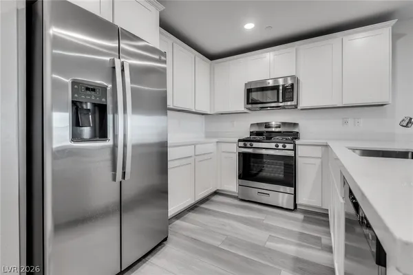 $2,050 | 6176 Rathbone Street, Las Vegas, NV 89166