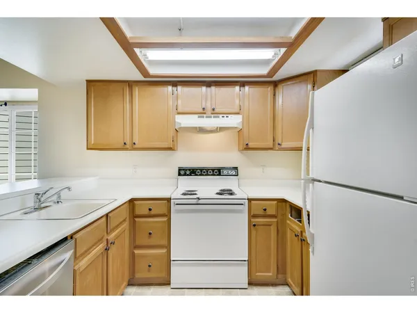 $330,000 | 7230 Devinney Court, Unit F, Arvada, CO 80005