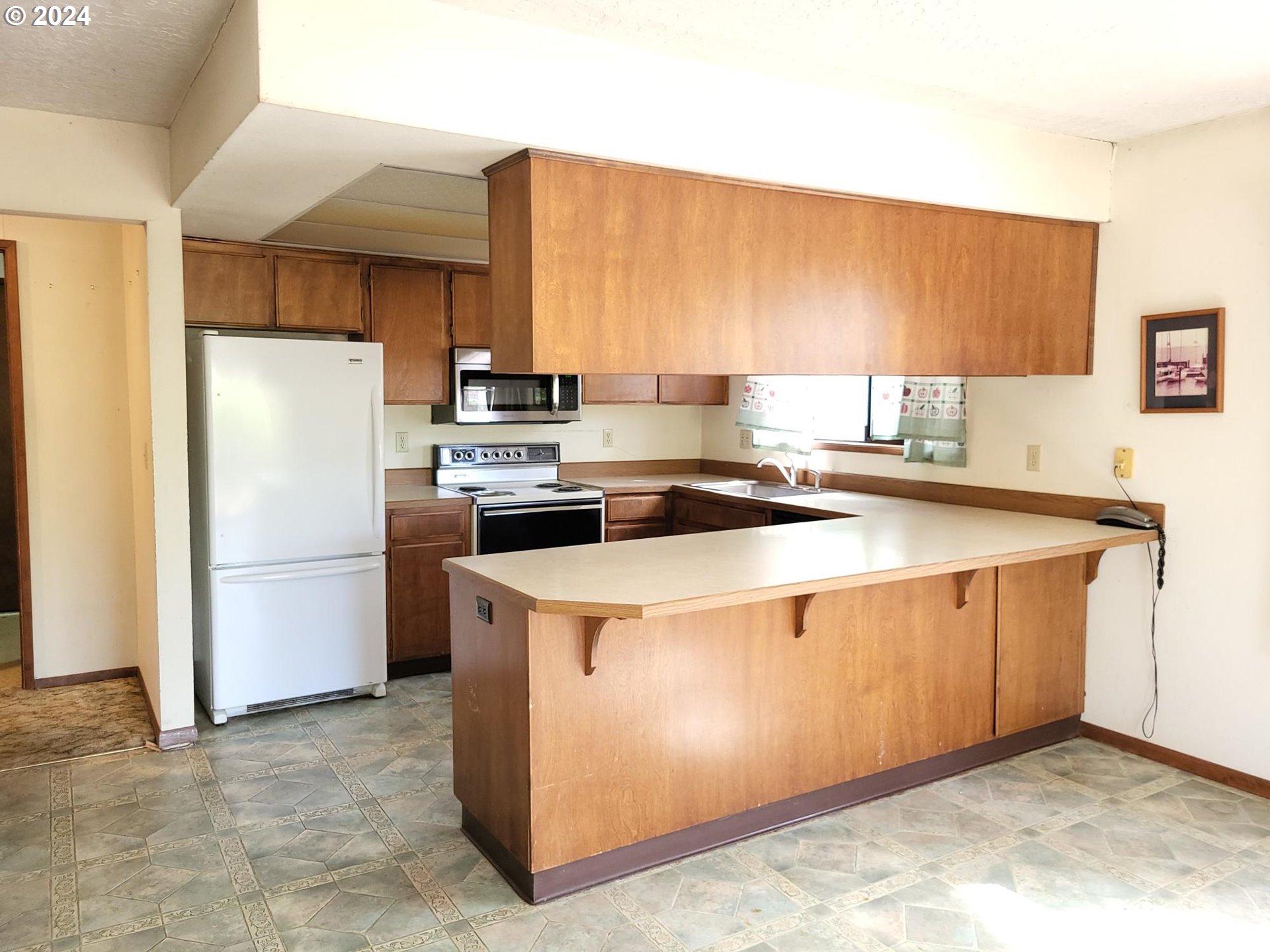 11830 Southwest Gopher Valley Road Sheridan, OR 97378 - Photo 17 of 41