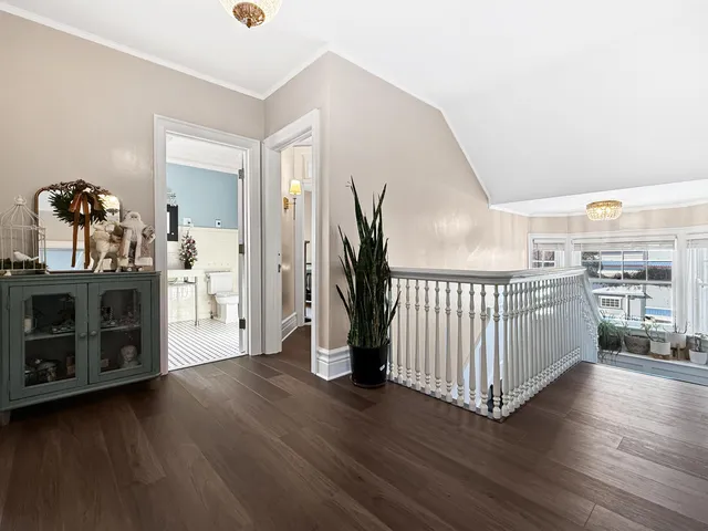 $625,000 | 2115 Riverside Avenue, Marinette, WI 54143