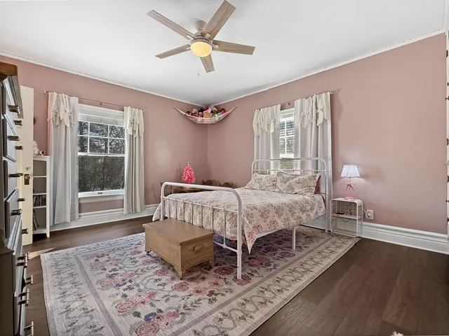 $625,000 | 2115 Riverside Avenue, Marinette, WI 54143